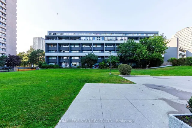 Additional image 31 of 5 SUNNY GLENWAY Unit 320