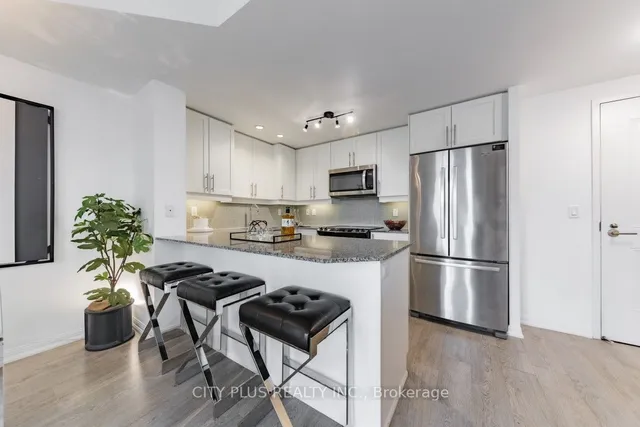 Additional image 6 of 6 Pirandello St Unit TH15