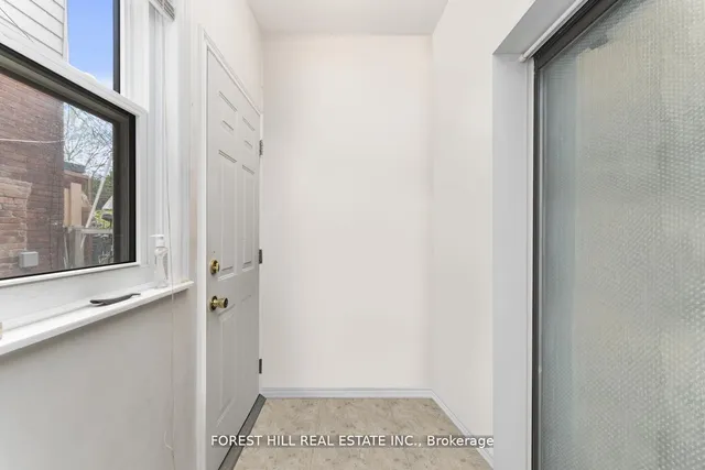 Additional image 28 of 1046 Dovercourt Rd