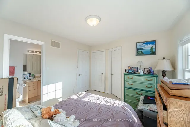 Additional image 27 of 3062 Lake Shore Blvd Unit 7