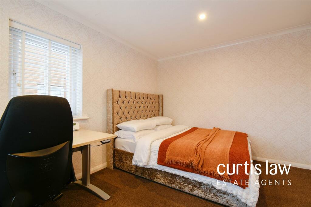 Additional image 11 of Pleckfarm Avenue, Blackburn