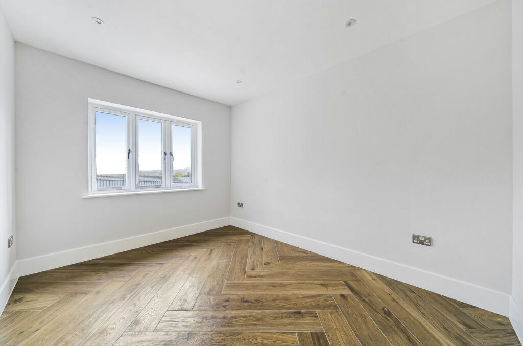 Additional image 8 of Plackett Lane, West Coker Road, Yeovil, Somerset, BA20