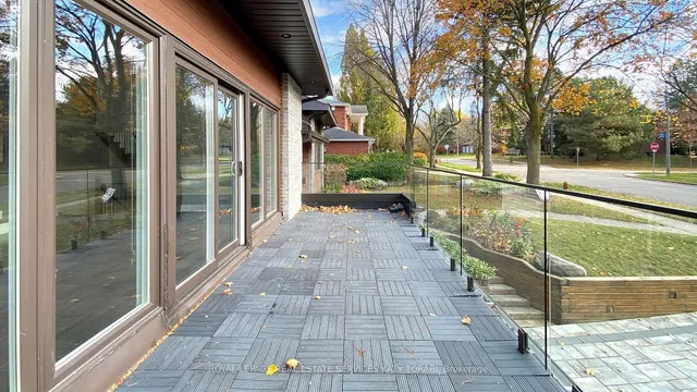 Additional image 24 of 136 Denlow Blvd