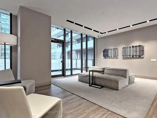 Additional image 29 of 25 Richmond St Unit 1411