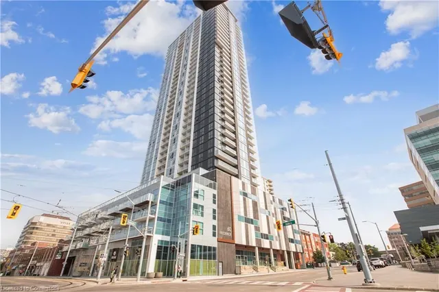 Additional image 4 of 60 Frederick St Unit 3713