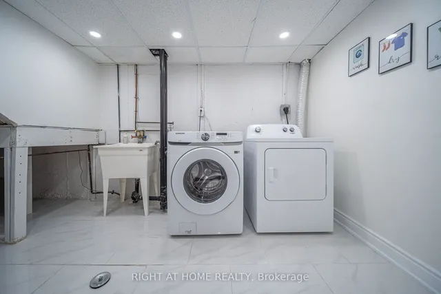 Additional image 14 of 12 Lace Fernway