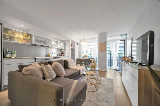 Additional image 11 of 4K Spadina Ave Unit 711