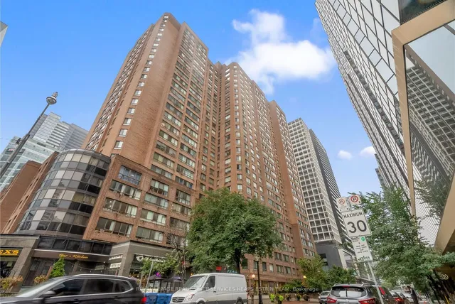 Additional image 29 of 633 Bay St Unit 807