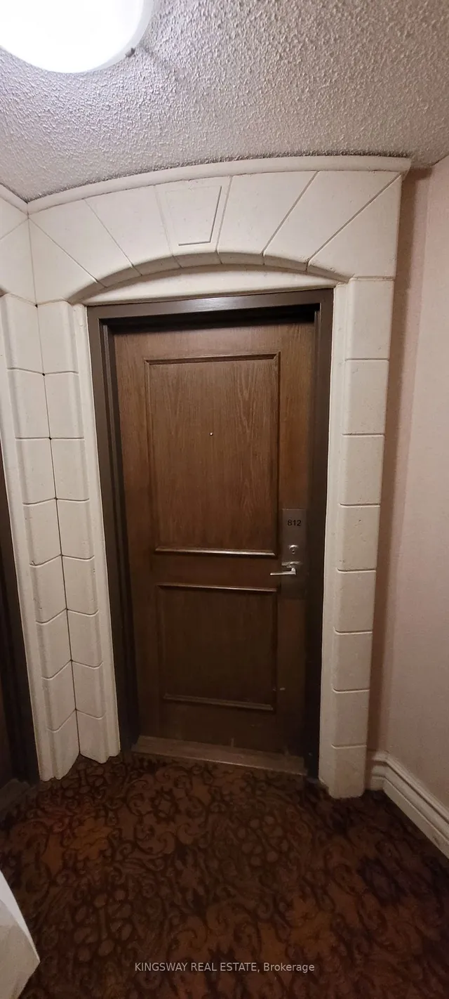 Additional image 3 of 7 Lorraine Dr Unit 812