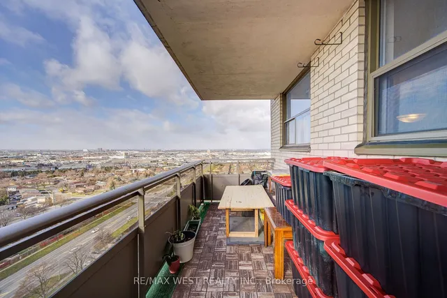 Additional image 11 of 390 Dixon Rd Unit 2208