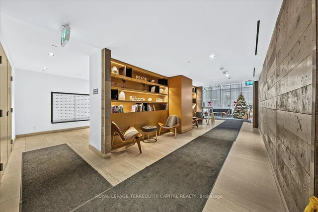 Additional image 8 of 120 Parliament St Unit 1805