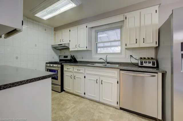 Additional image 5 of 29 Selkirk Dr