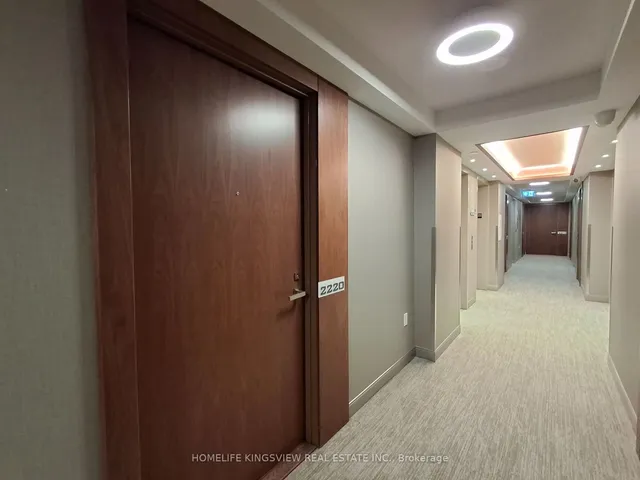 Additional image 13 of 275 Village Green Sq Unit 2220