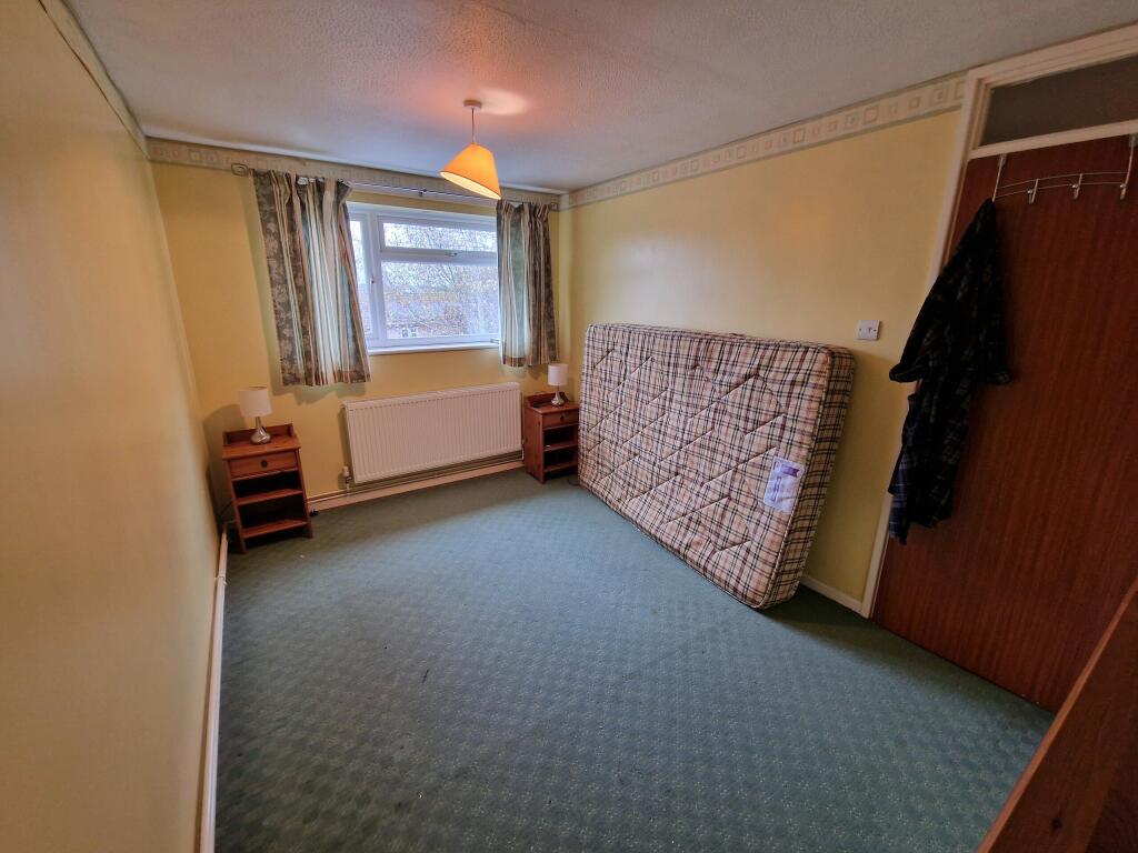 Additional image 9 of St. Johns Road, Yeovil, Somerset