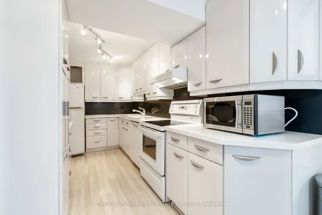 Additional image 18 of 278 Bloor St Unit 410