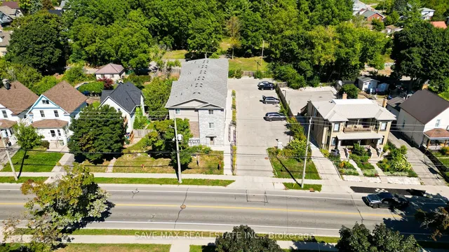 Additional image 7 of 122 Courtland Ave Unit 3