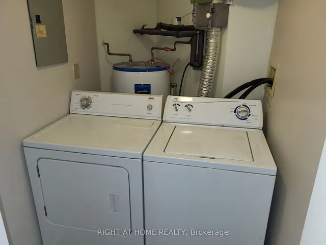 Additional image 19 of 3085 Kingsway Dr Unit 54