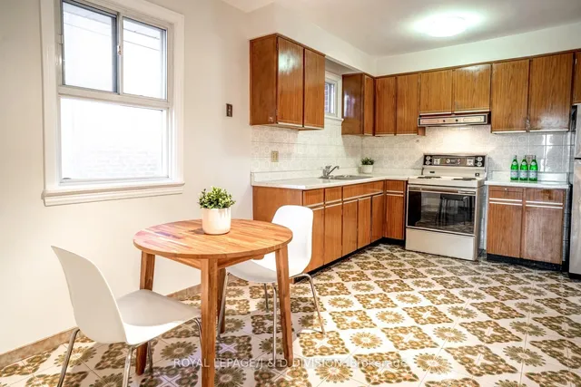 Additional image 12 of 906 Kennedy Rd