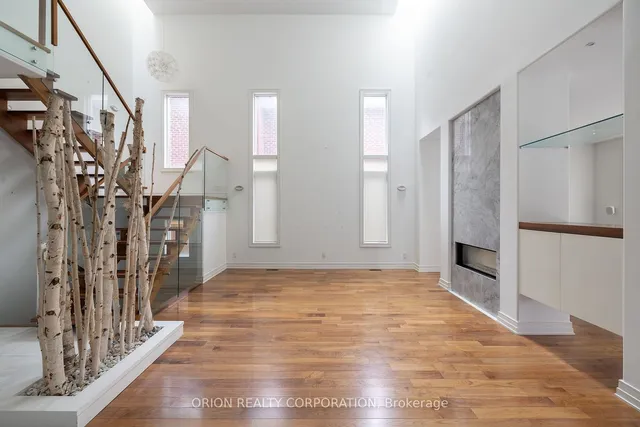 Additional image 4 of 151 Yonge Blvd