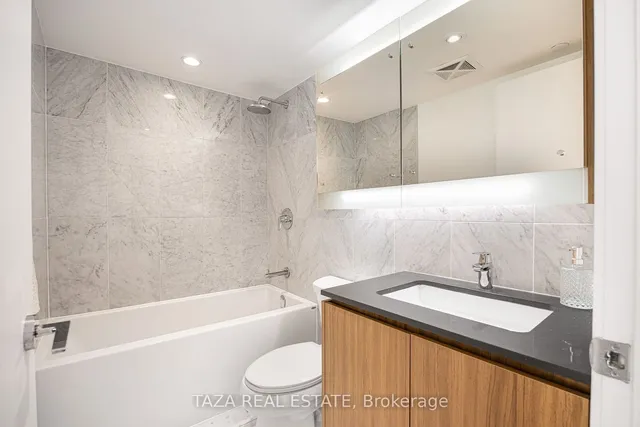 Additional image 18 of 70 Queens Wharf Rd Unit 312