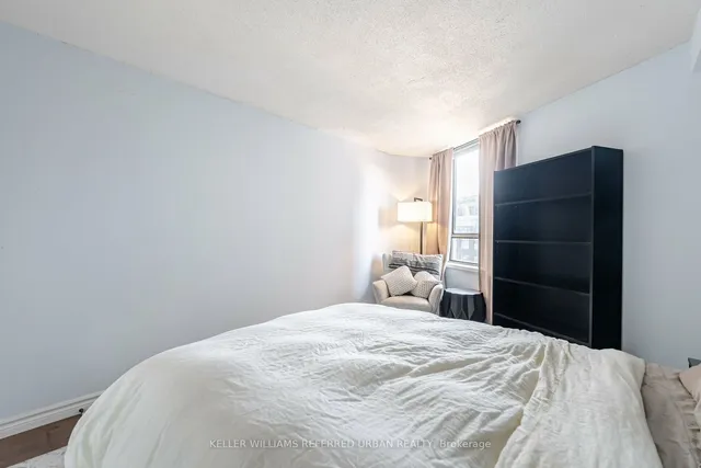 Additional image 21 of 250 Queens Quay Unit 703