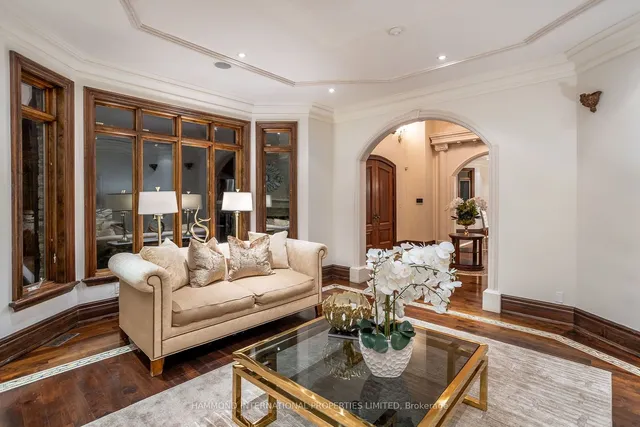 Additional image 13 of 24 York Valley Cres