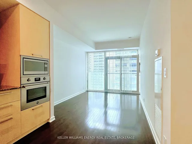 Additional image 9 of 12 York St Unit 1409