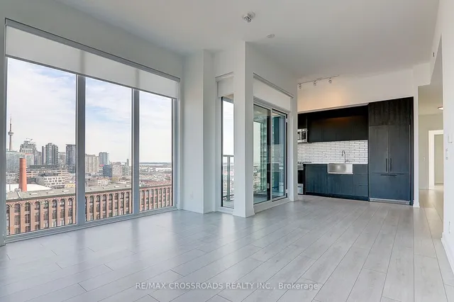 Additional image 12 of 270 Dufferin St Unit LPH3