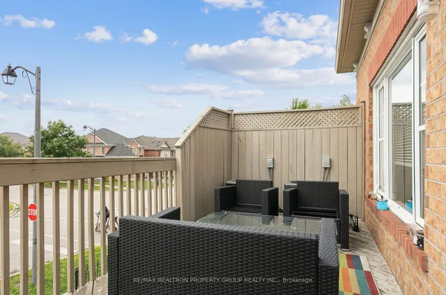 Additional image 38 of 34 Ecopark Gate