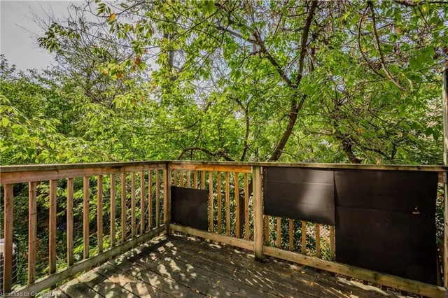 Additional image 33 of 55 Mooregate Cres Unit 8