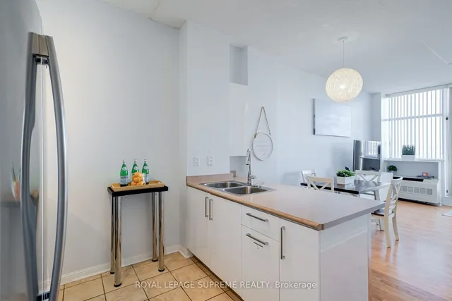 Additional image 11 of 1600 Keele St Unit 1110