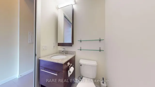 Additional image 11 of 500 Sherbourne St Unit 220