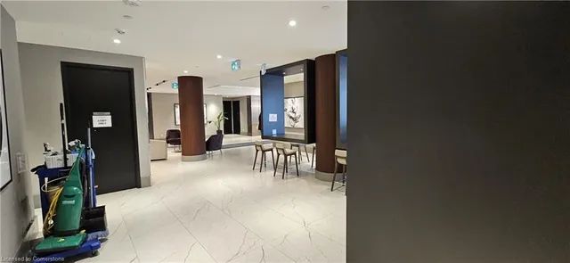 Additional image 10 of 55 Duke St Unit 409