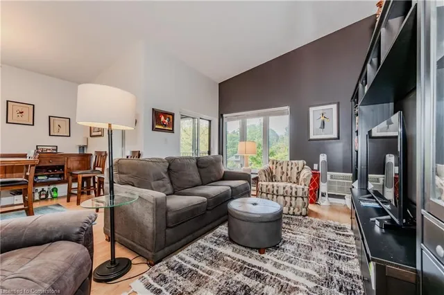 Additional image 19 of 181 David St Unit 4A