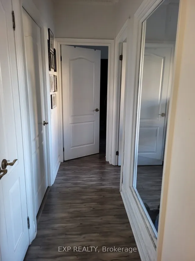 Additional image 9 of 1 Clairtrell Rd Unit 201