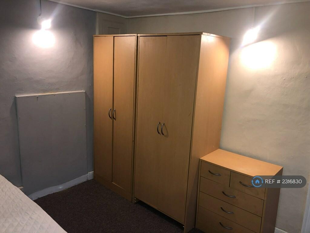 Additional image 5 of Fore Street, Trowbridge, BA14
