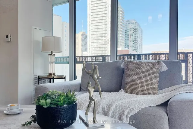 Additional image 10 of 8 Eglinton Ave Unit 608