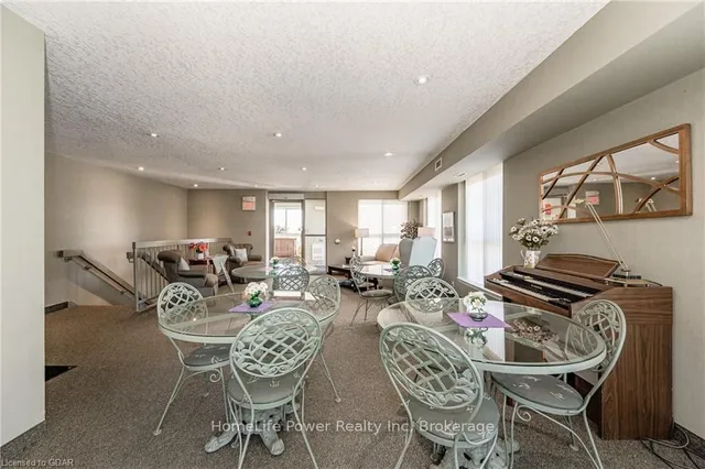 Additional image 23 of 20 ST GEORGE St Unit 506