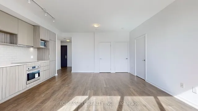 Additional image 11 of 52 Forest Manor Rd Unit 608