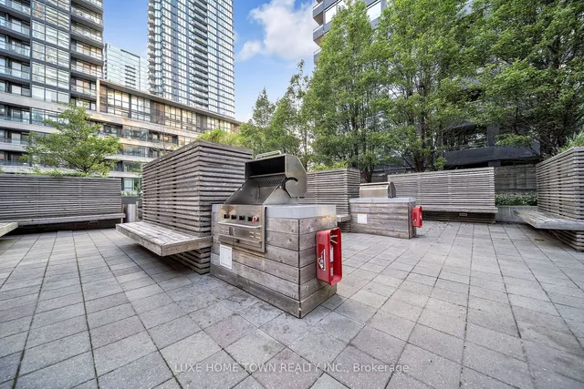 Additional image 37 of 4K Spadina Ave Unit 711