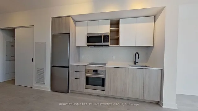 Additional image 5 of 36 Zorra St Unit 3211