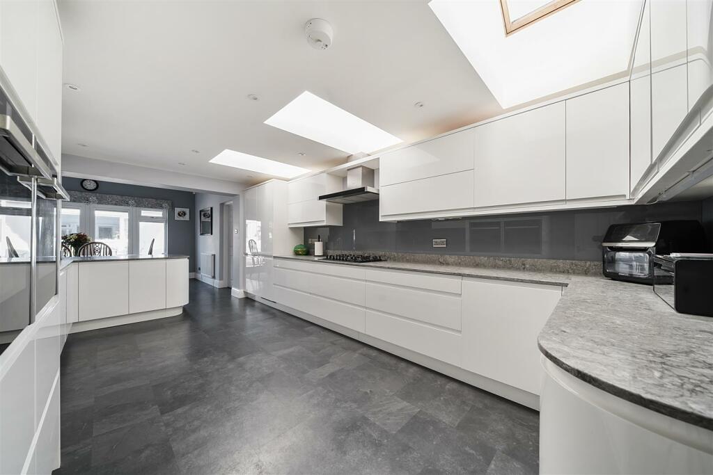 Additional image 11 of Marsh Lane, Yeovil