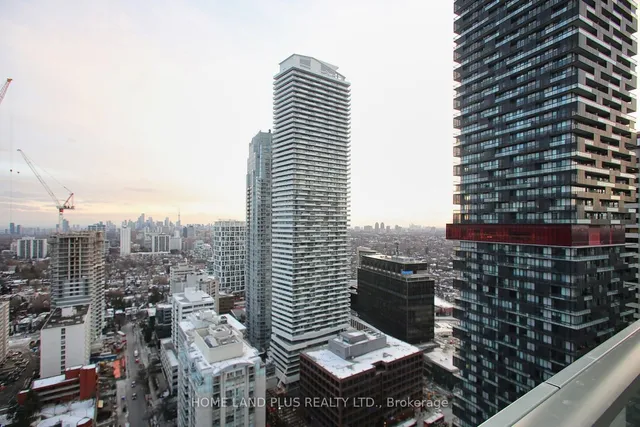 Additional image 24 of 39 Roehampton Ave Unit 2704