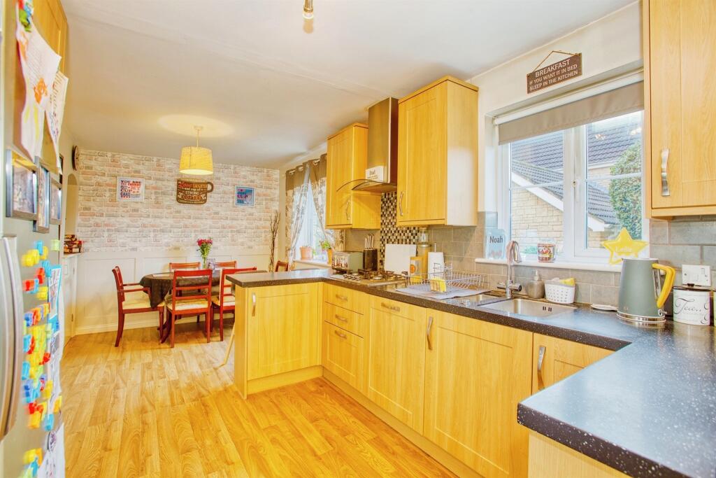 Additional image 5 of Knapp Hill Close, South Horrington Village, Wells