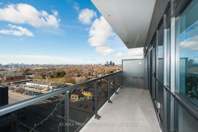 Additional image 22 of 30 Samuel Wood Way Unit 1301