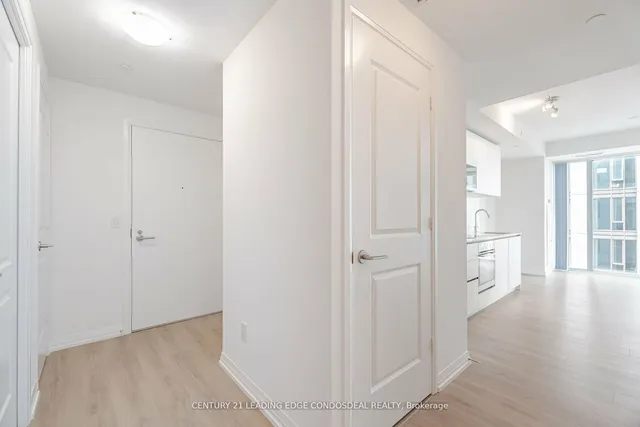 Additional image 6 of 8 Widmer St Unit 4905