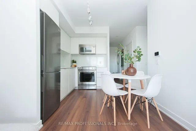 Additional image 28 of 30 Samuel Wood Way Unit 1301