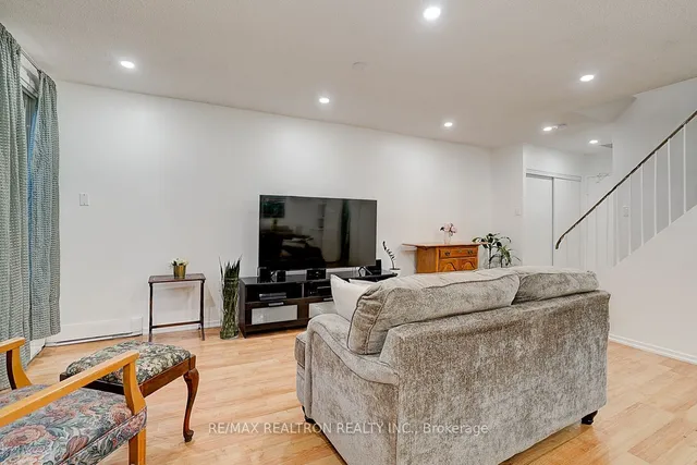 Additional image 15 of 100 Mornelle Crt Unit 1083