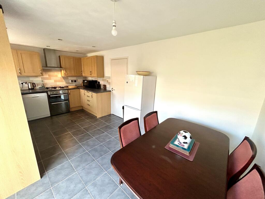 Additional image 4 of Meadow Road, Yeovil, BA21