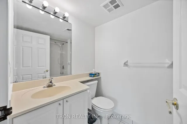 Additional image 27 of 11 Lee Centre Dr Unit 2015